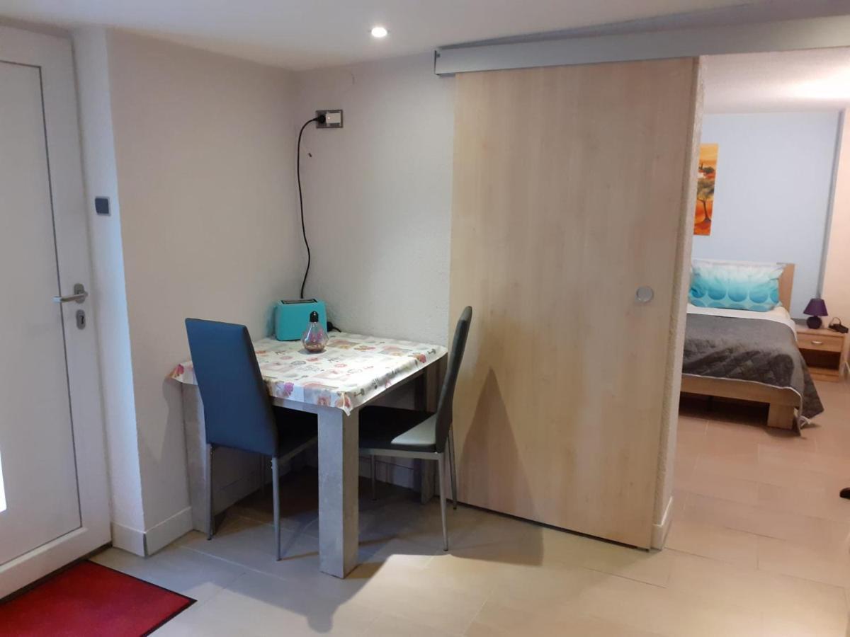 Ferienwohnung Tina ヴンストルフ エクステリア 写真